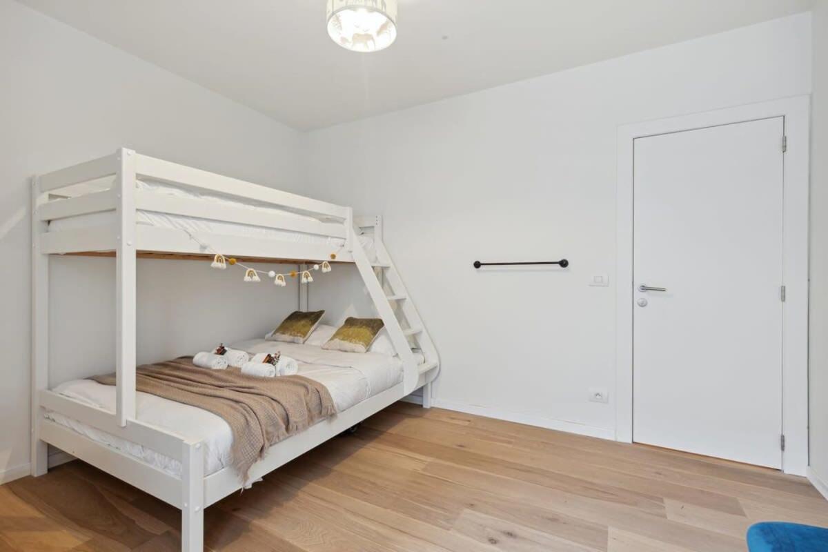 Bright Waterfront Apartment แอนต์เวิร์ป ภายนอก รูปภาพ