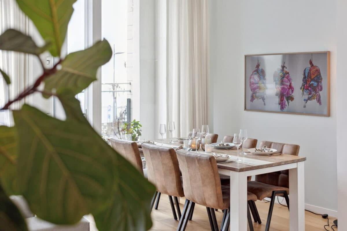 Bright Waterfront Apartment แอนต์เวิร์ป ภายนอก รูปภาพ